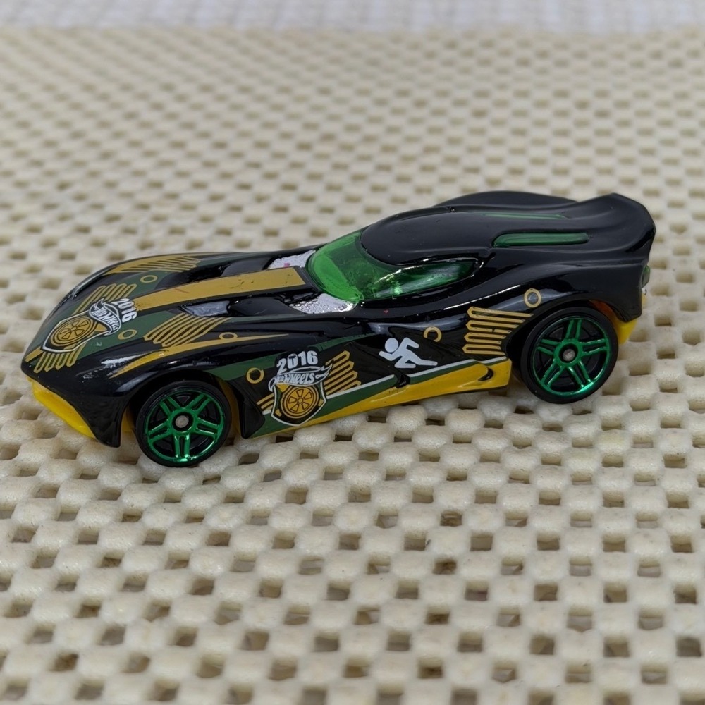 Hot Wheels 2016 Rio Olympics Games Black Yellow Green Diecast Car BDD03 EUC